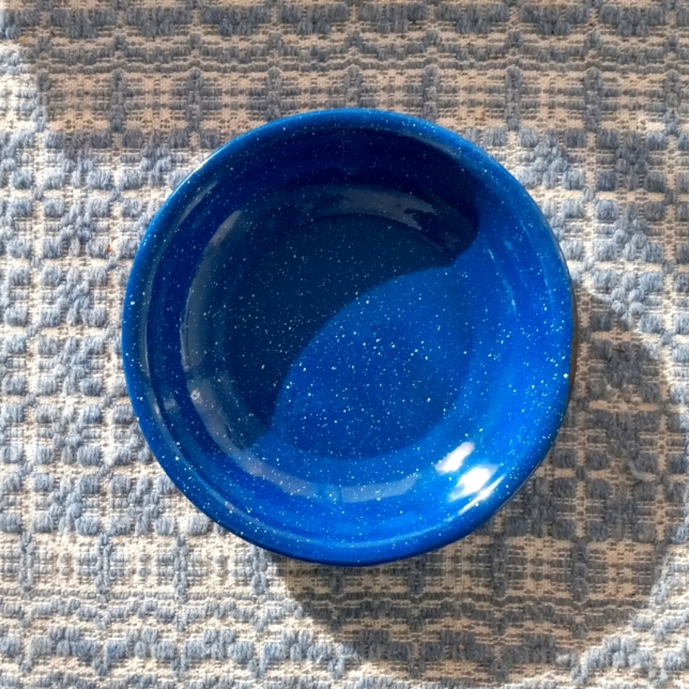 Serving bowl